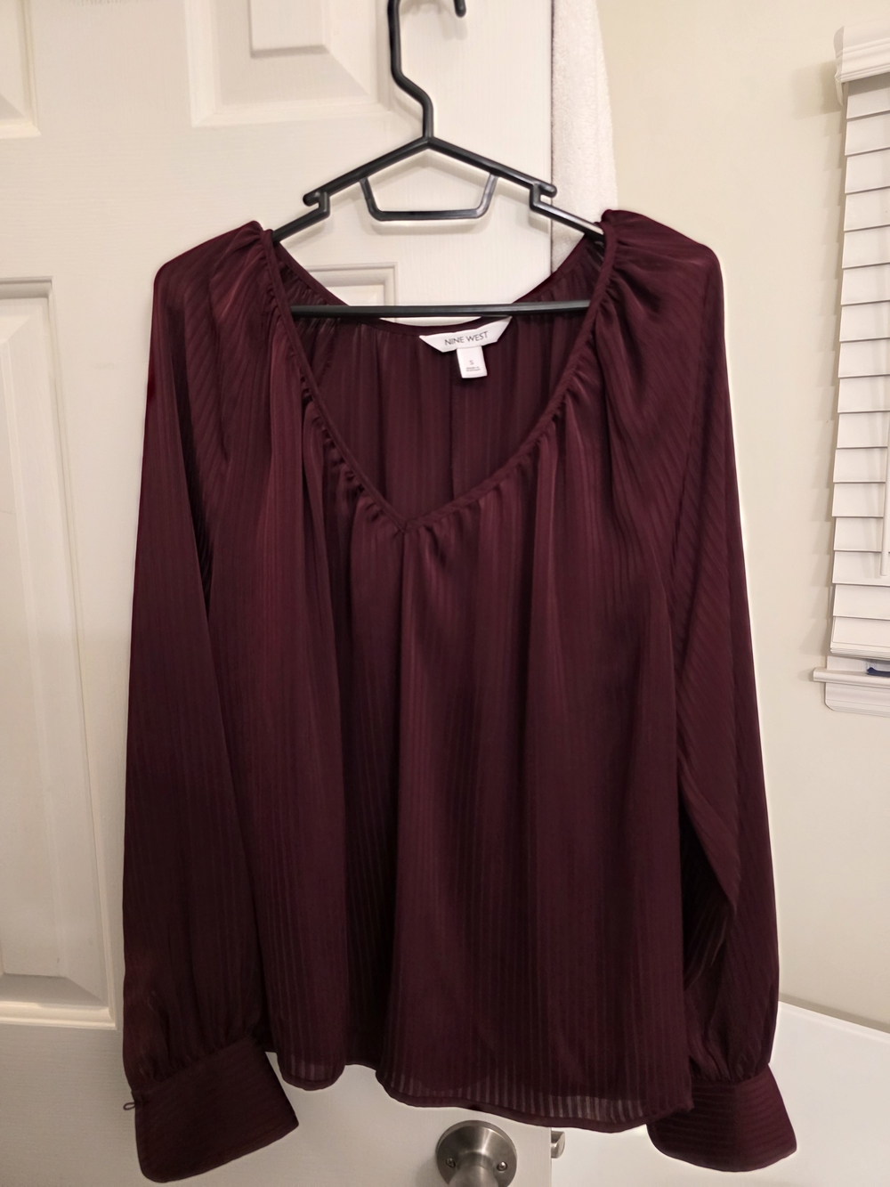 Nine West Wine-Red Long Sleeve V-Neck Peasant Blouse